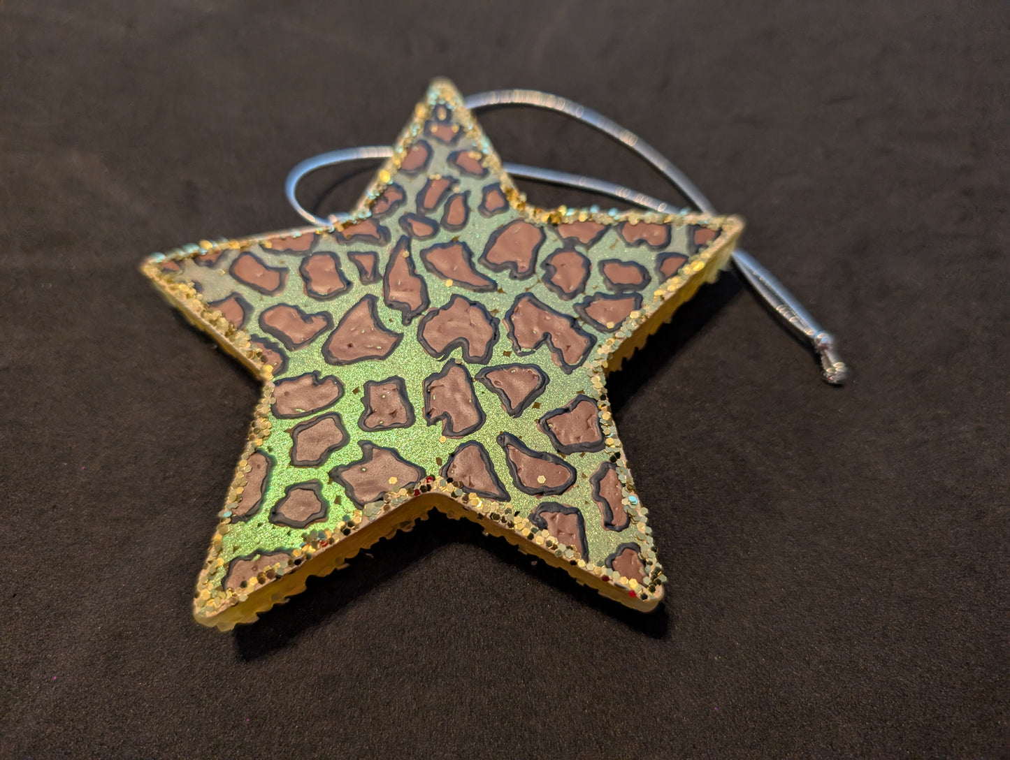 Leopard and Glitter Star $16 Ornate Freshie