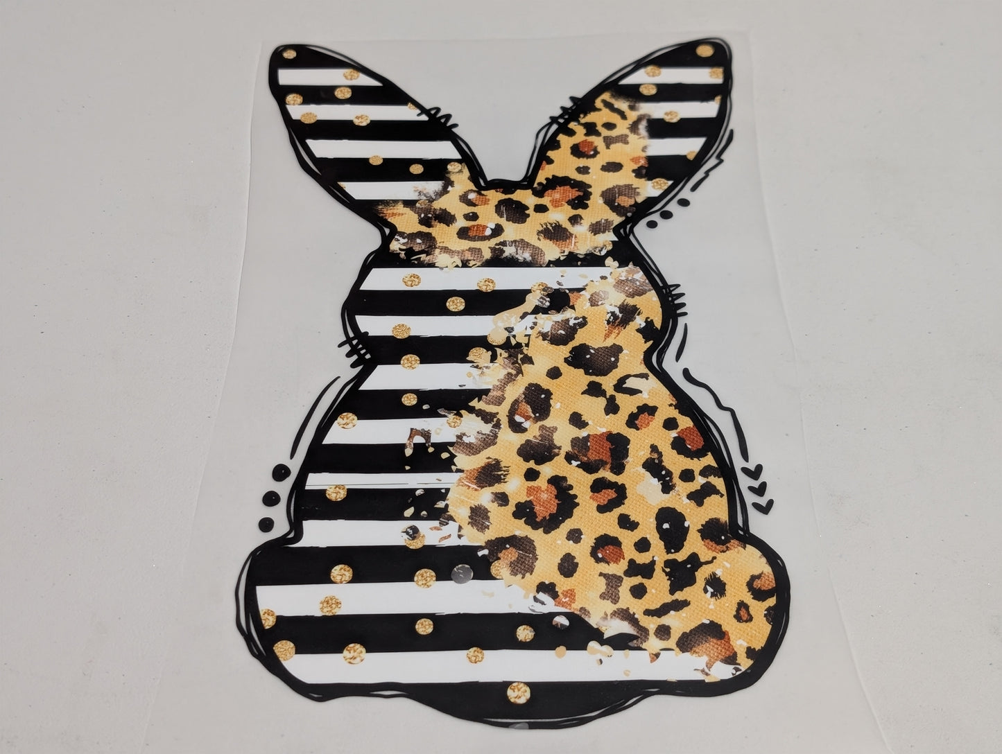 Leopard_and_striped_Bunny