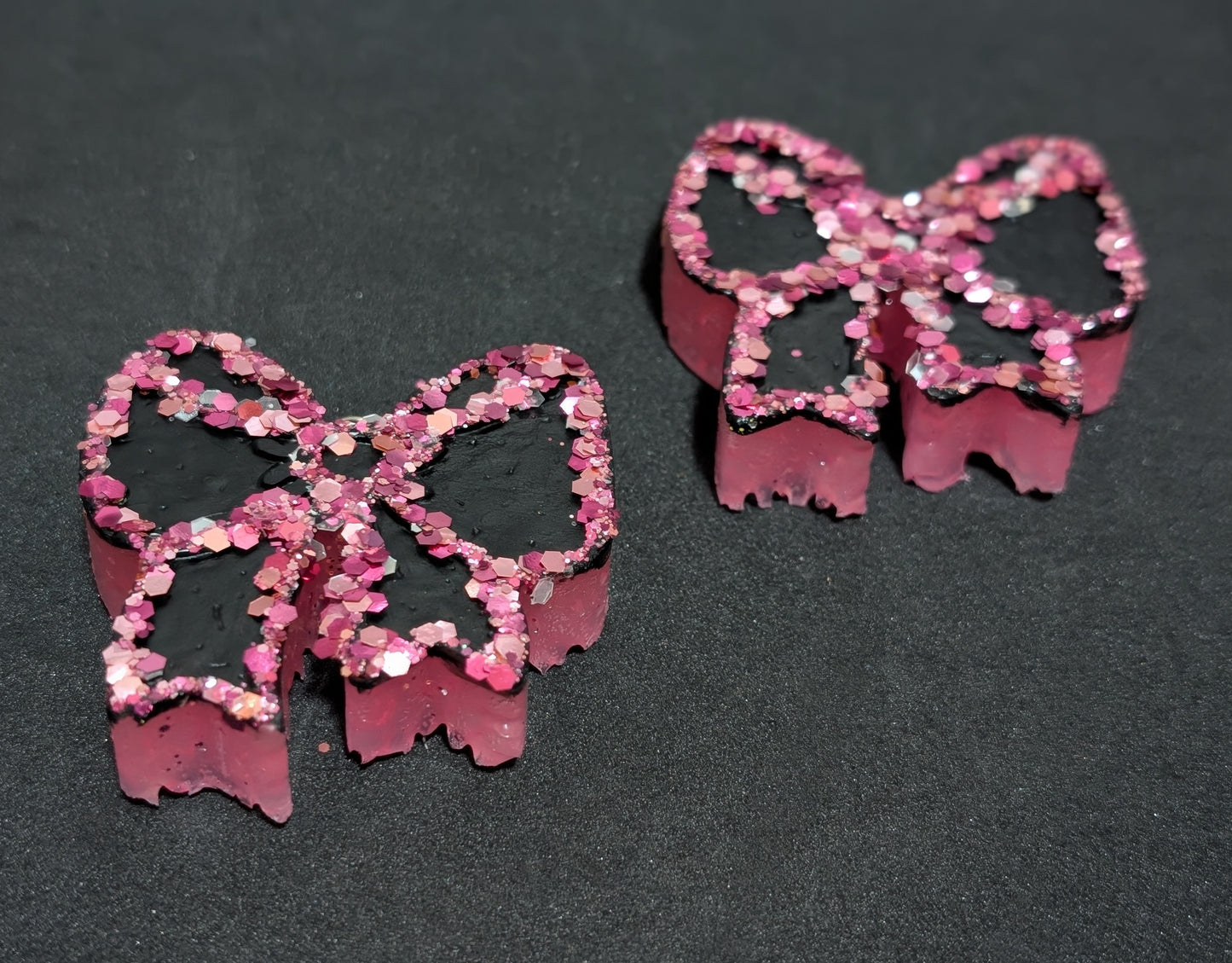 Pink & Black Vent Clips -Decorated $10.00