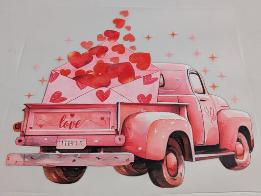 Pink_vintage_truck_with_Valentine