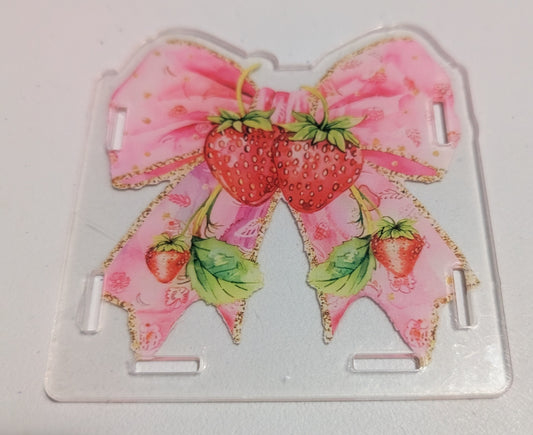 Strawberries with a Pink Bow Pen Box
